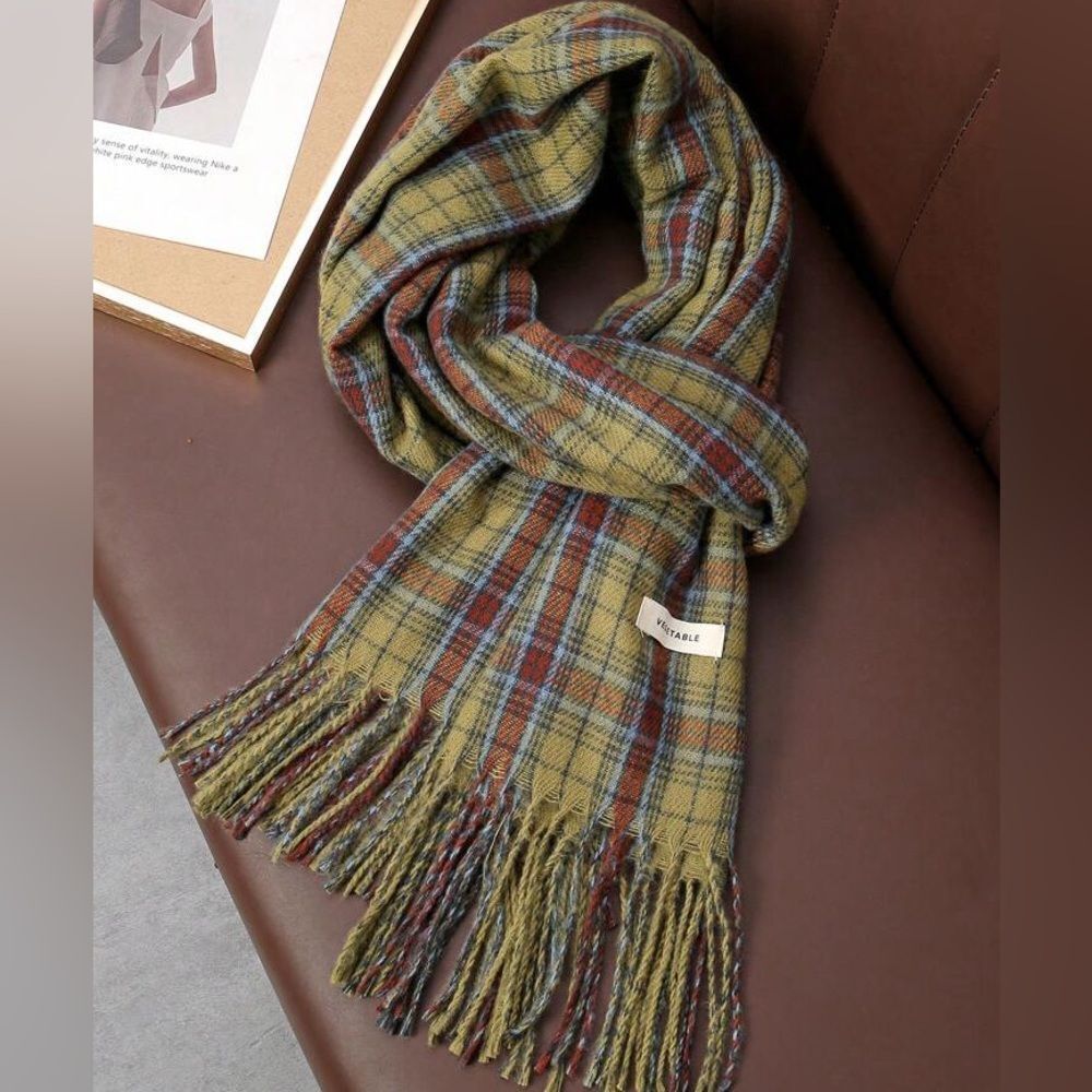 Plaid Scarf in Green and Brown